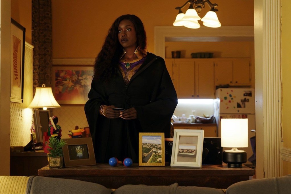 Titans, HBO Max, Starfire